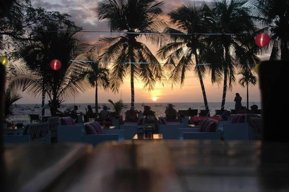 Corona Del Mar Hotel Playa Ocotal Exterior photo